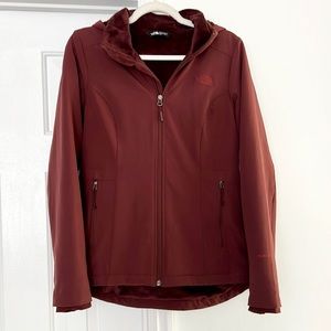 🍎 North Face Burgundy Jacket